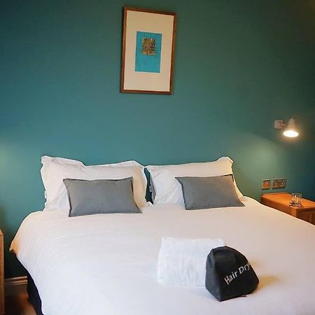 The Alma Taverns Boutique Suites - Room 5 - Hopewell Бристоль Экстерьер фото